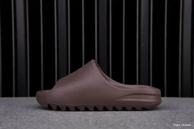 hype Adidas Soot Slide Yeezy G55495 0602